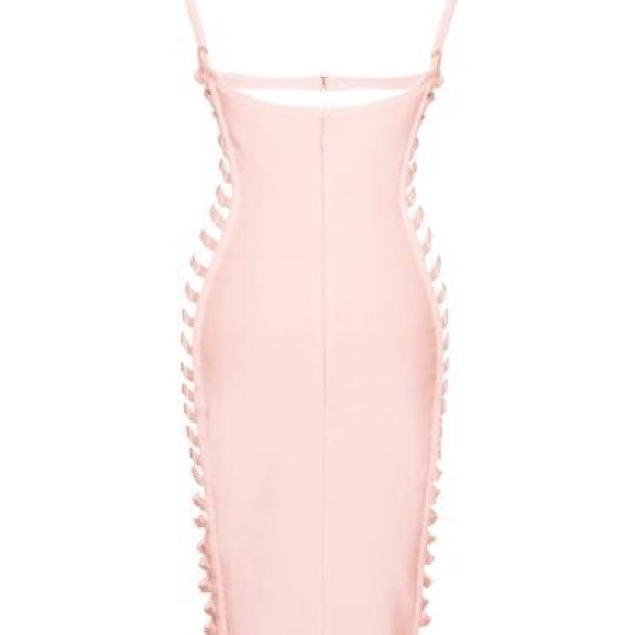 Last One☝🏾 Bardi Bandage CutOut Dress 🌸 - Picture 7 of 8